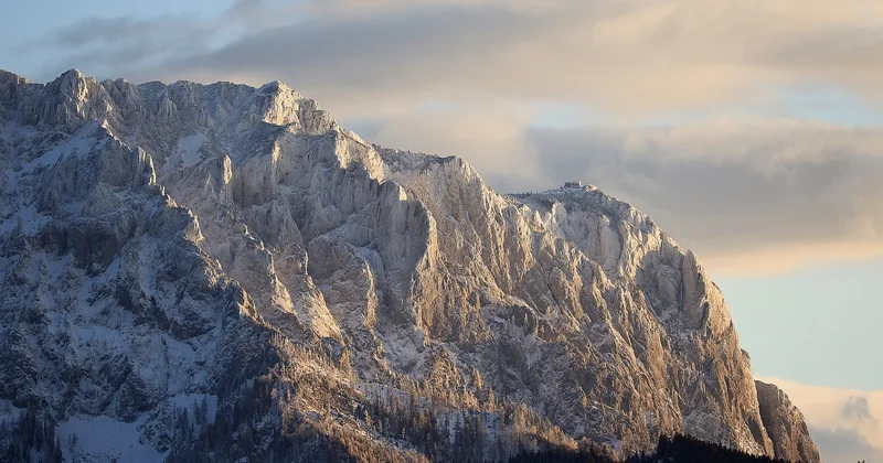 Chalet jacuzzi montagne 2 personnes : ce qu'il faut vérifier avant de réserver